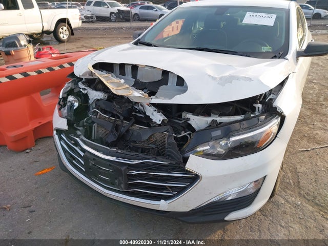 1G1ZB5ST7NF209089 Chevrolet Malibu Fwd Ls