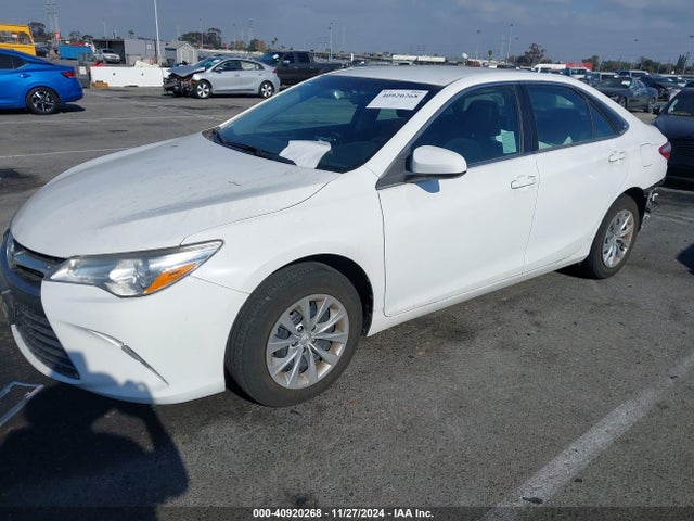 Toyota CAMRY LE 2017 4T1BF1FK3HU768822 Image 2
