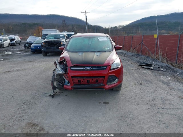 1FMCU9GX9GUC54359 Ford ESCAPE SE