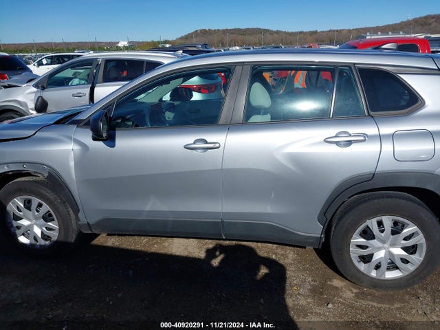 Toyota Corolla Cross L 2022 7MUAAAAG3NV018103 Image 14