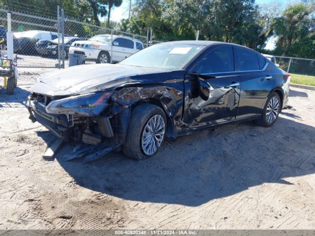 1N4BL4DV8PN405135 Nissan Altima Sv Fwd