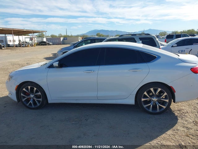 1C3CCCCG4FN673033 Chrysler 200 C