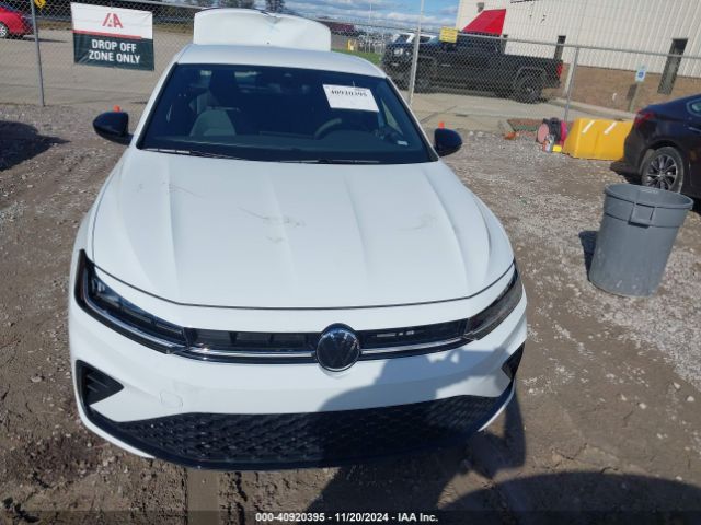 3VWBX7BU6SM023342 Volkswagen Jetta 1.5t Sport