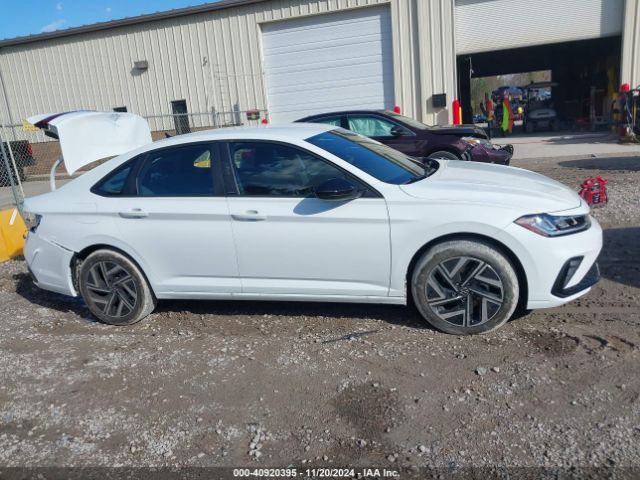 3VWBX7BU6SM023342 Volkswagen Jetta 1.5t Sport