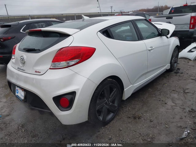 Hyundai Veloster Turbo 2015 KMHTC6AEXFU228747 Image 4