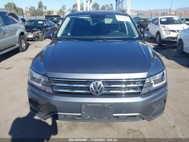 3VV3B7AX9MM119309 Volkswagen Tiguan 2.0t Se/2.0t Se R-line Black/2.0t Sel