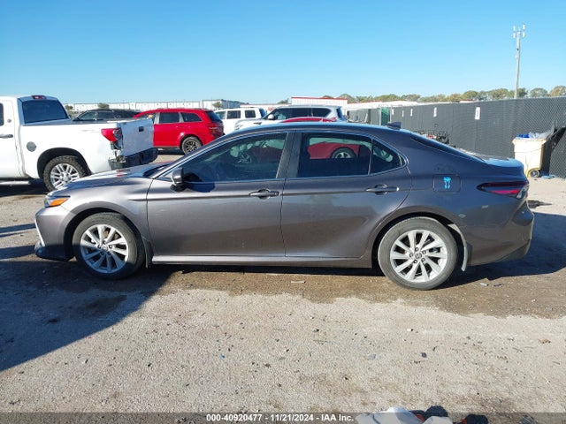 Toyota CAMRY LE 2024 4T1C11AKXRU917836 Image 14