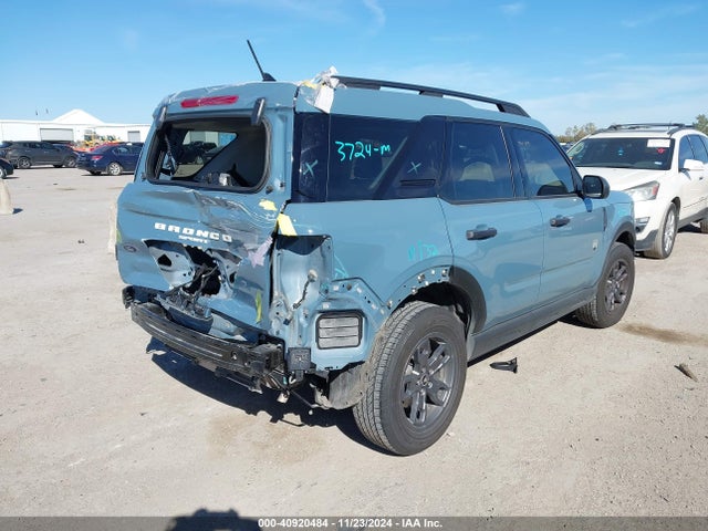 Ford Bronco Sport Big Bend 2022 3FMCR9B6XNRD82422 Image 4