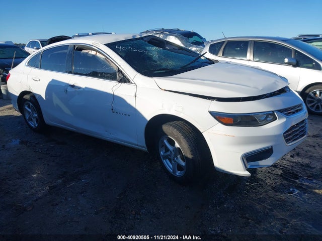 2018 1G1ZB5ST2JF182636 main image