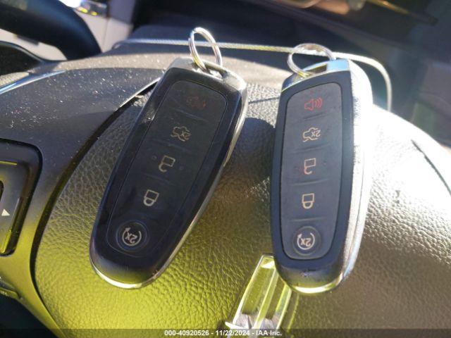 1LNHL9EK8EG611753 Lincoln MKS
