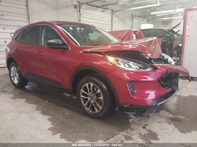Ford ESCAPE SE 2022 1FMCU9G66NUA06056 Image 1