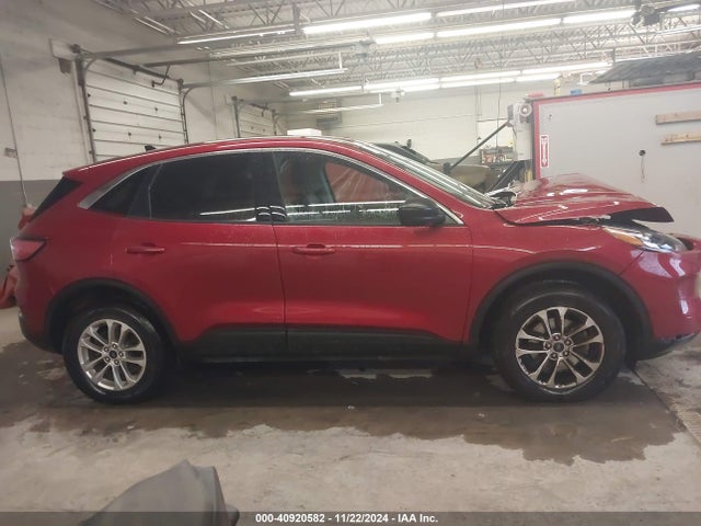 Ford ESCAPE SE 2022 1FMCU9G66NUA06056 Image 13