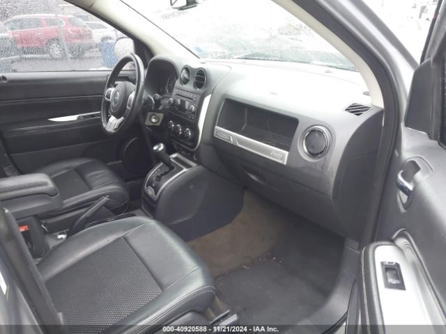 1C4NJDEB1HD165323 Jeep Compass Latitude 4x4