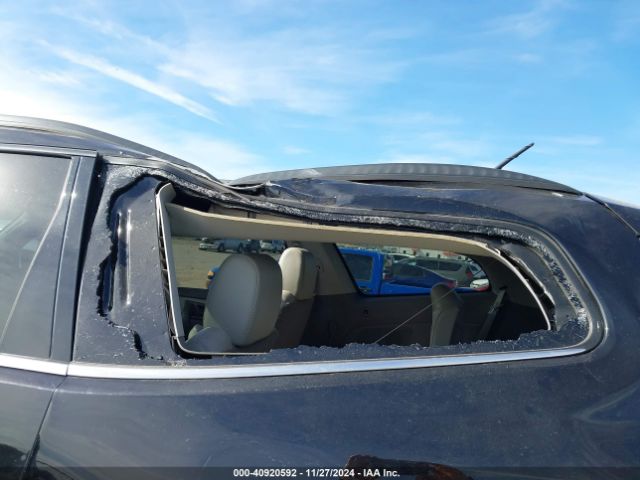1GNKRHKDXHJ125601 Chevrolet Traverse 2lt