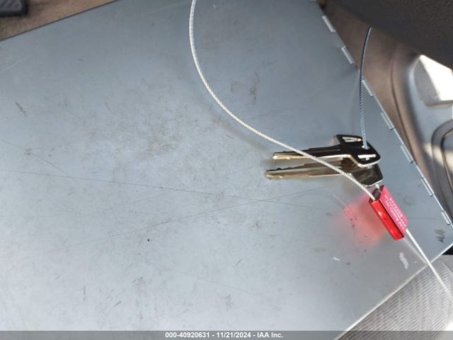 2000 MITSUBISHI MIRAGE JA3AY26C7YU031484 Photo 10