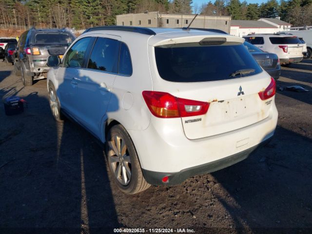 4A4AR4AU5FE003239 Mitsubishi Outlander Sport Se
