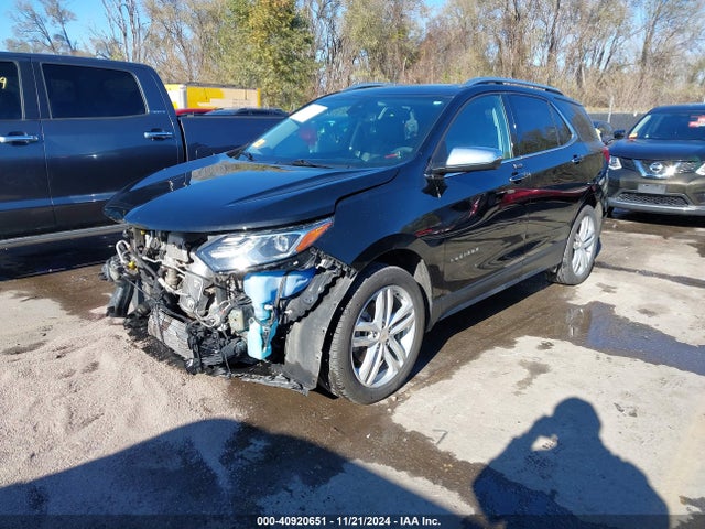 Chevrolet Equinox Premier 2018 2GNAXWEX8J6149524 Image 2