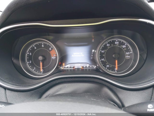 1C4PJLDB0KD143888 Jeep Cherokee Limited Fwd