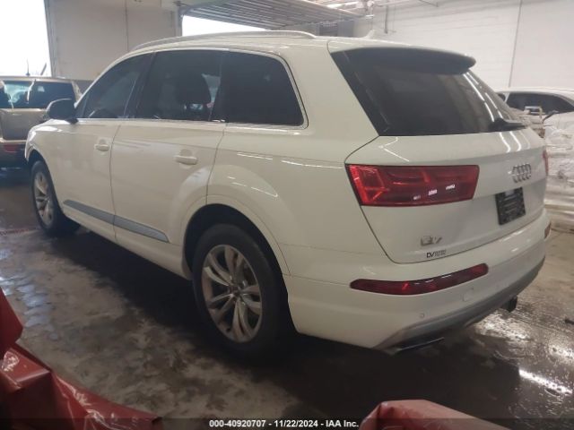 WA1LHAF72KD017193 Audi Q7 45 Premium