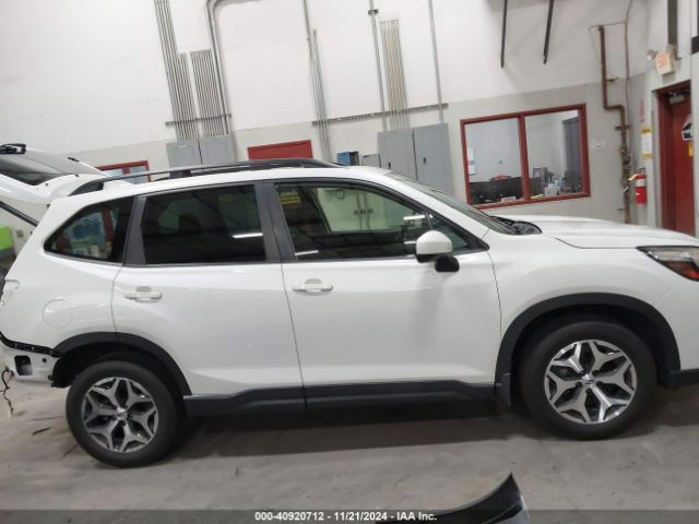 JF2SKAJC7MH502708 Subaru Forester Premium