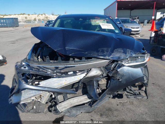 19XZE4F58KE032062 Honda INSIGHT EX