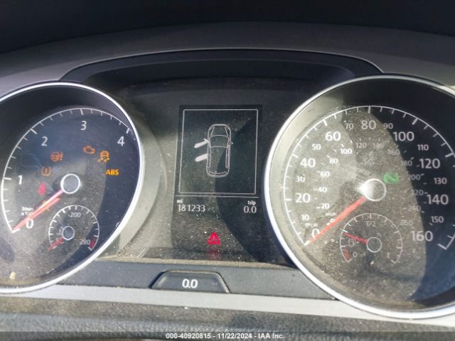 3VW2A7AU9FM030438 Volkswagen Golf Tdi Se 4-door