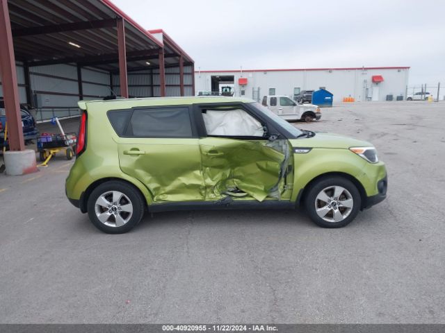 KNDJN2A25J7895723 KIA Soul