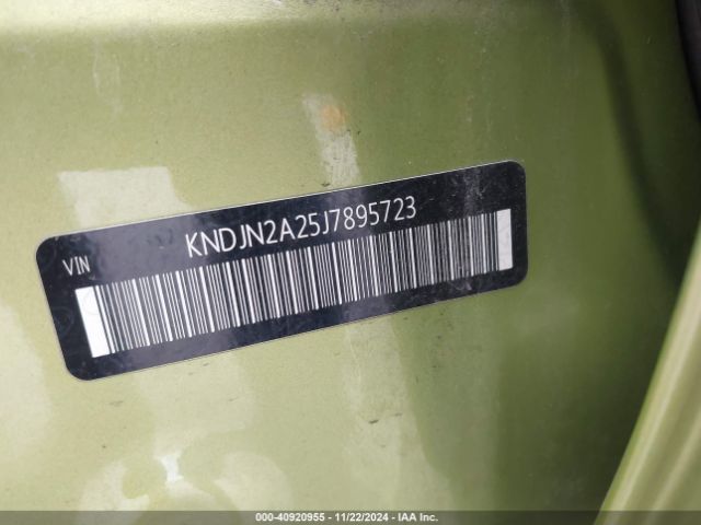 KNDJN2A25J7895723 KIA Soul