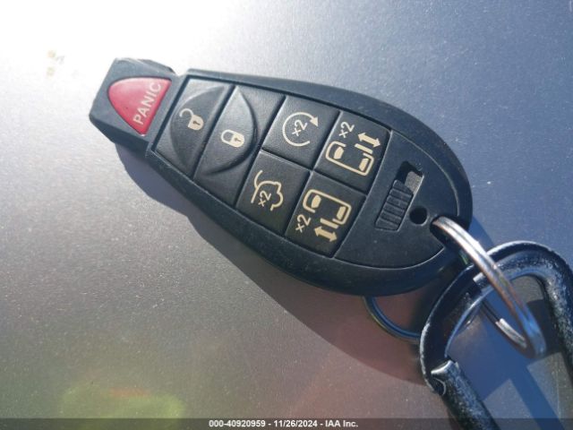 2014 CHRYSLER TOWN & COUNTRY 2C4RC1CG0ER171356 Photo 10