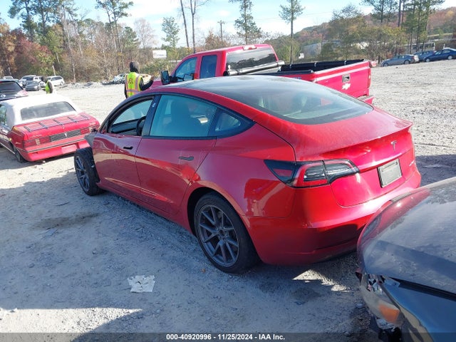 2022 TESLA MODEL 3 5YJ3E1EB2NF185952 Photo 2