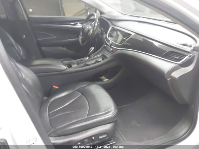 1G4ZR5SZ5JU132683 Buick Lacrosse Premium