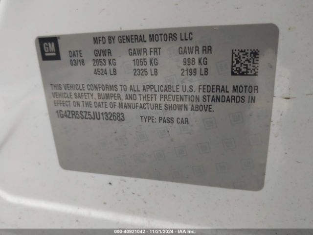 1G4ZR5SZ5JU132683 Buick Lacrosse Premium