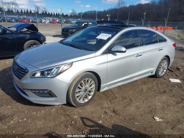 Hyundai Sonata Limited 2015 5NPE34AF5FH172964 Image 2