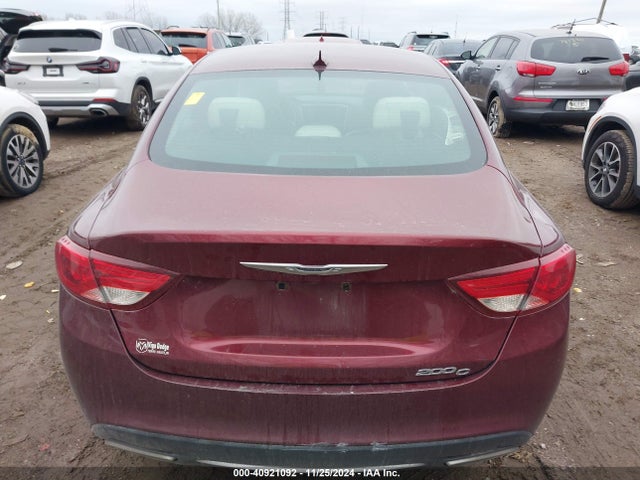 Chrysler 200 C 2015 1C3CCCCG1FN565162 Image 16