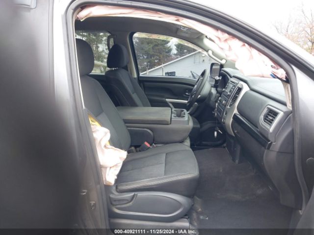 1N6AA1EJ3HN539765 Nissan TITAN SV