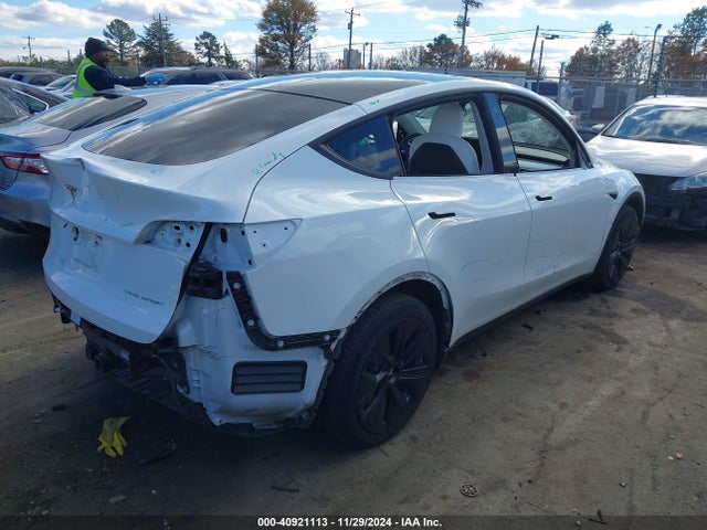 2022 TESLA MODEL Y 7SAYGAEE7NF391250 Photo 3