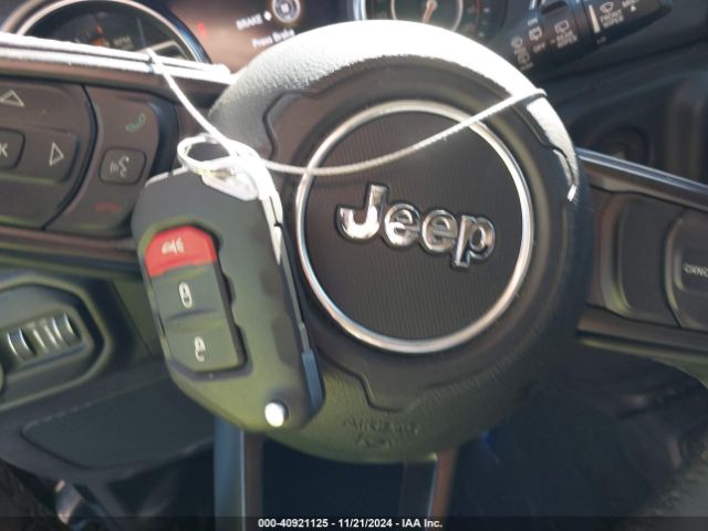 1C4HJXDG6KW556796 Jeep Wrangler Unlimited Sport S 4x4