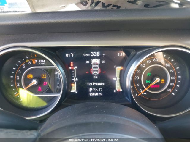 1C4HJXDG6KW556796 Jeep Wrangler Unlimited Sport S 4x4