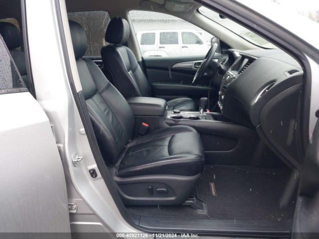 5N1DR2MM7JC666140 Nissan Pathfinder Sl