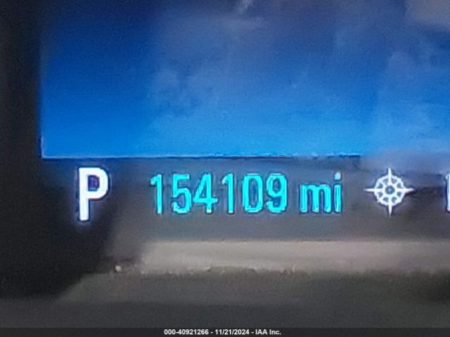 1G11D5SL2FF128705 Chevrolet MALIBU 2LT