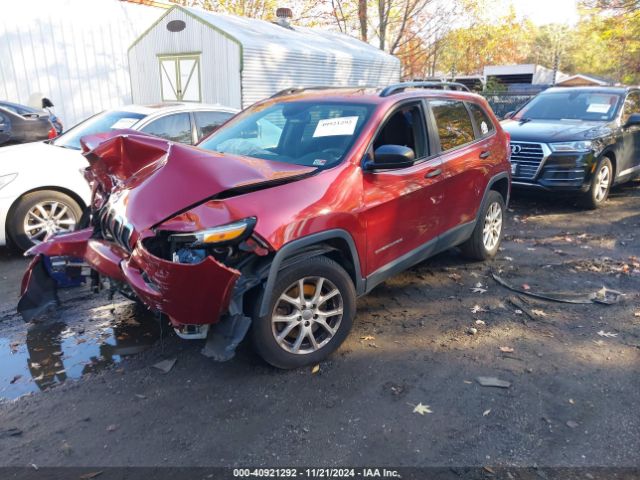 1C4PJLABXGW207547 Jeep Cherokee Sport