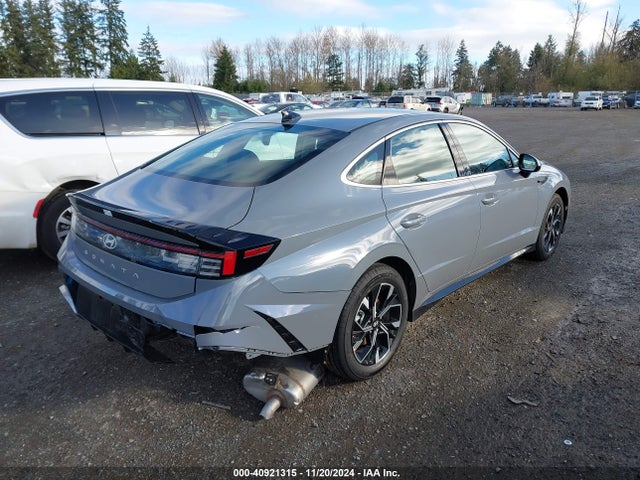 Hyundai SONATA SEL 2025 KMHL64JAXSA438687 Image 4