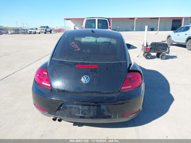 3VWJ17ATXEM636977 Volkswagen Beetle 1.8t
