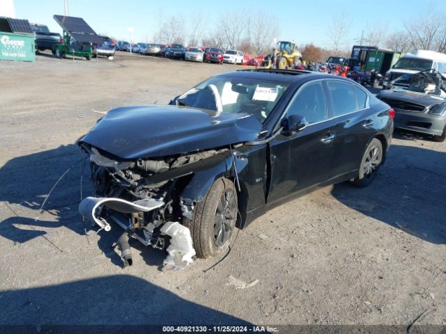 JN1CV7AR9HM680931 Infiniti Q50 2.0t Premium