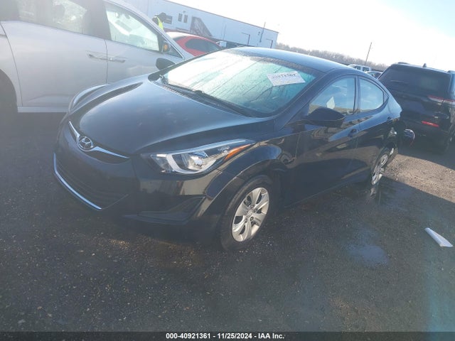 Hyundai ELANTRA SE 2016 5NPDH4AE8GH745880 Image 2