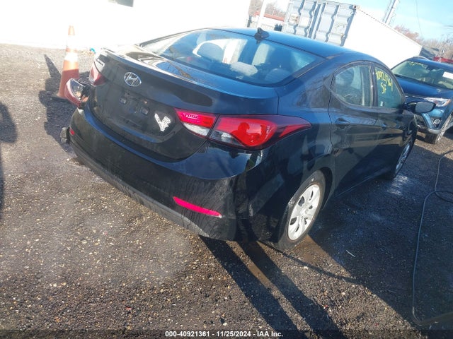 Hyundai ELANTRA SE 2016 5NPDH4AE8GH745880 Image 4