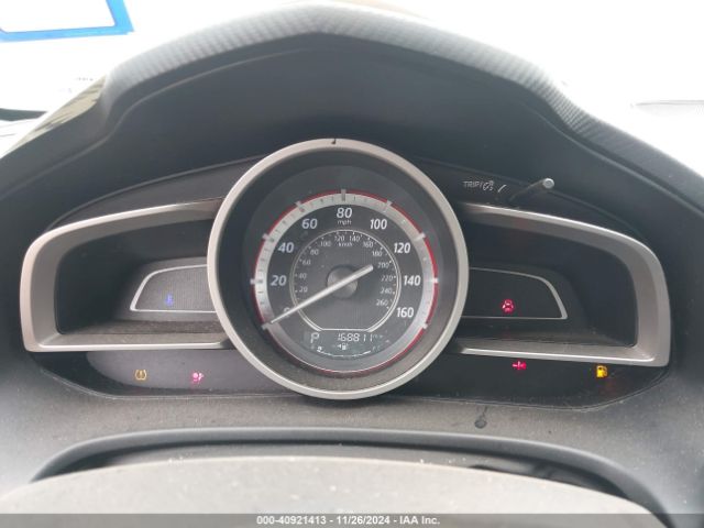 JM1BM1T7XF1230143 Mazda Mazda3 I Sv