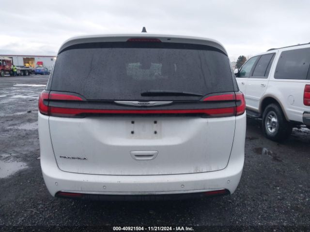2C4RC1BG2PR512132 Chrysler Pacifica Touring L