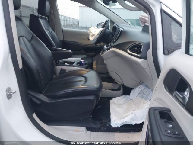 2C4RC1BG2PR512132 Chrysler Pacifica Touring L