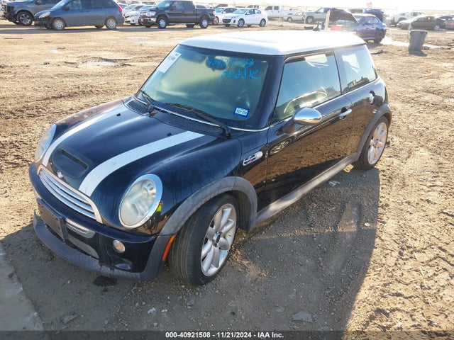 2005 MINI COOPER S WMWRE335X5TL14226 Photo 1